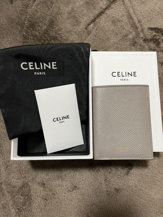 極美品★CELINE コンパクトウォレット ペブル