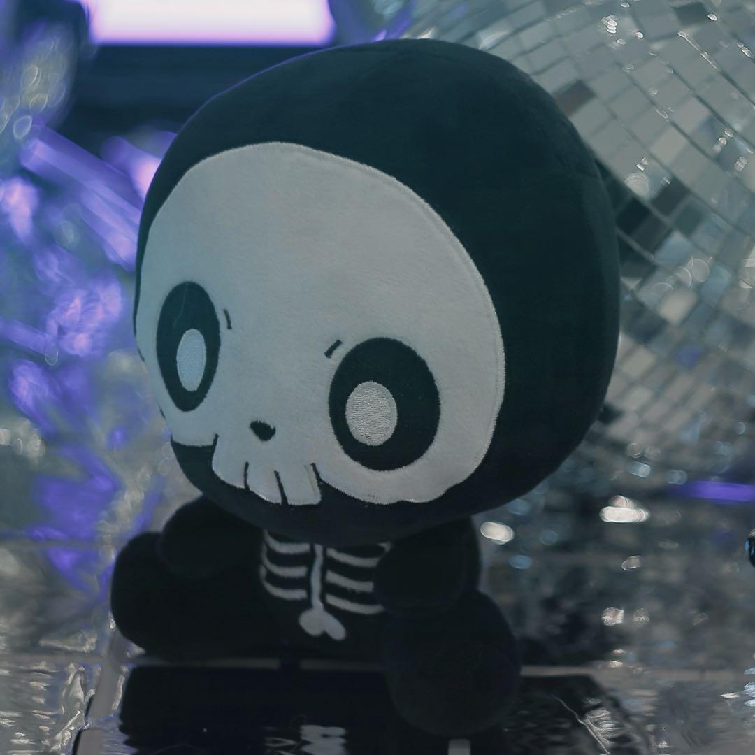 夜乃くろむ 誕生日 ほね組 ぬいぐるみ目立った傷や汚れなし