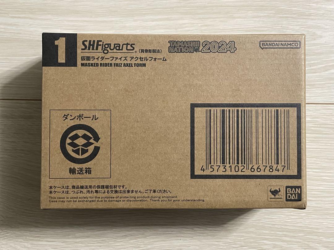 【訳アリ品】フィギュアーツ 真骨彫製法 仮面ライダーファイズ アクセルフォーム