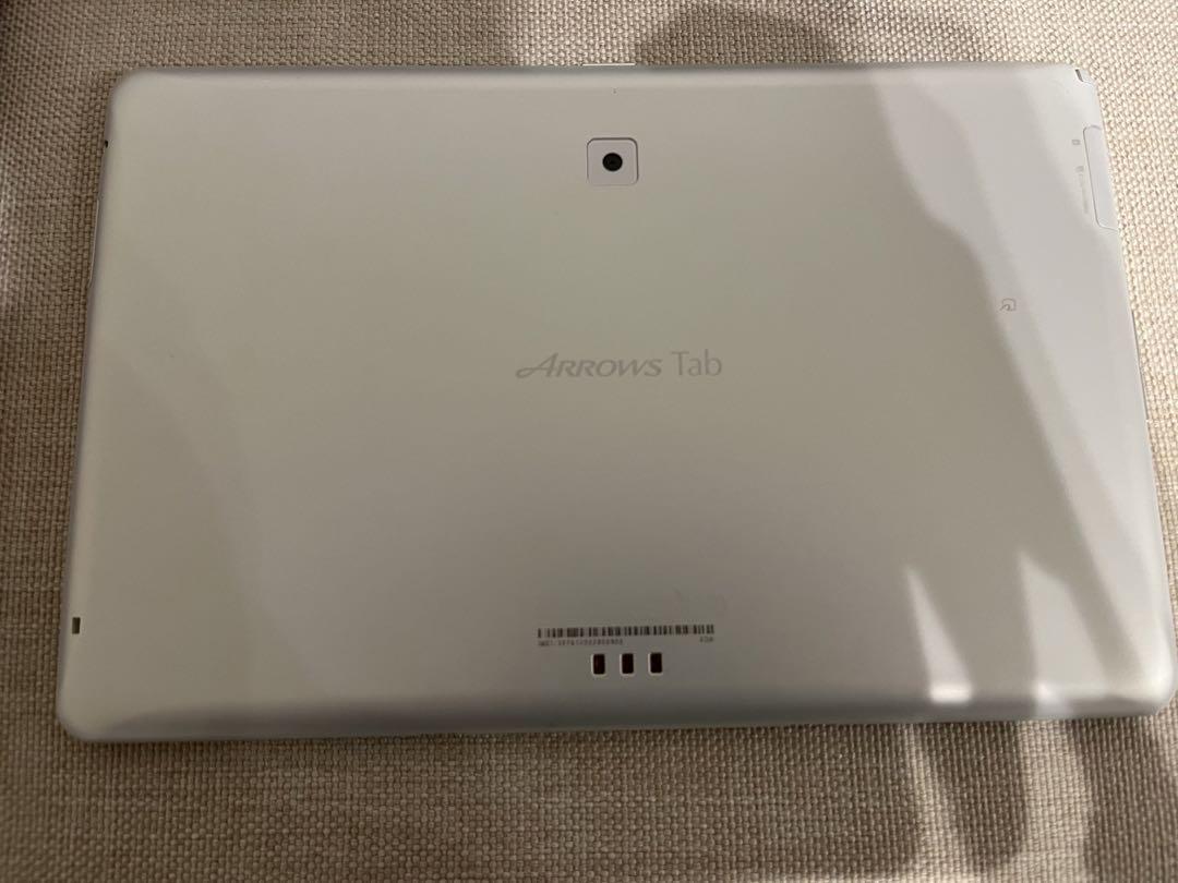 FUJITSU ARROWS F-02F タブレット 本体 付属品セット 入園入学祝い