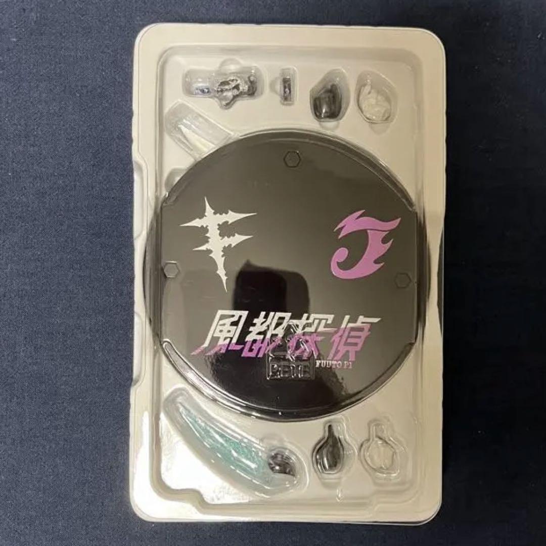 SH Figuarts 真骨彫　仮面ライダーダブル　ファングジョーカー