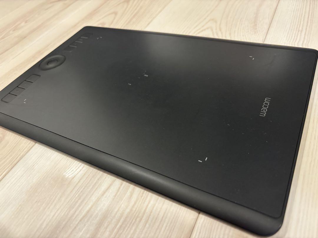 Wacom Intuos Pro ペンタブレット本体 動作確認済み やや傷有り
