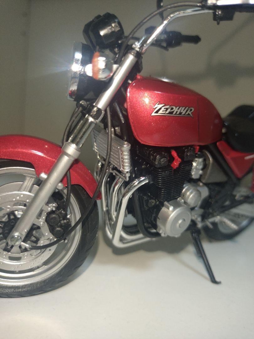 Kawasaki ゼファー400改 1/12スケールモデルクリアケース付き