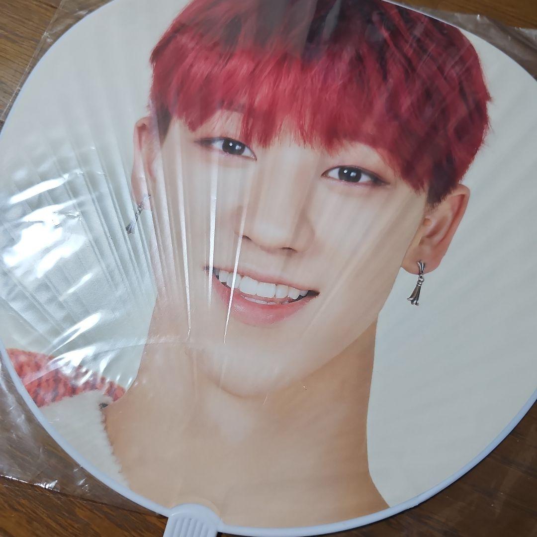 Amazon.co.jp: SEVENTEEN ミンハオ THE8 うちわ ソウルコン