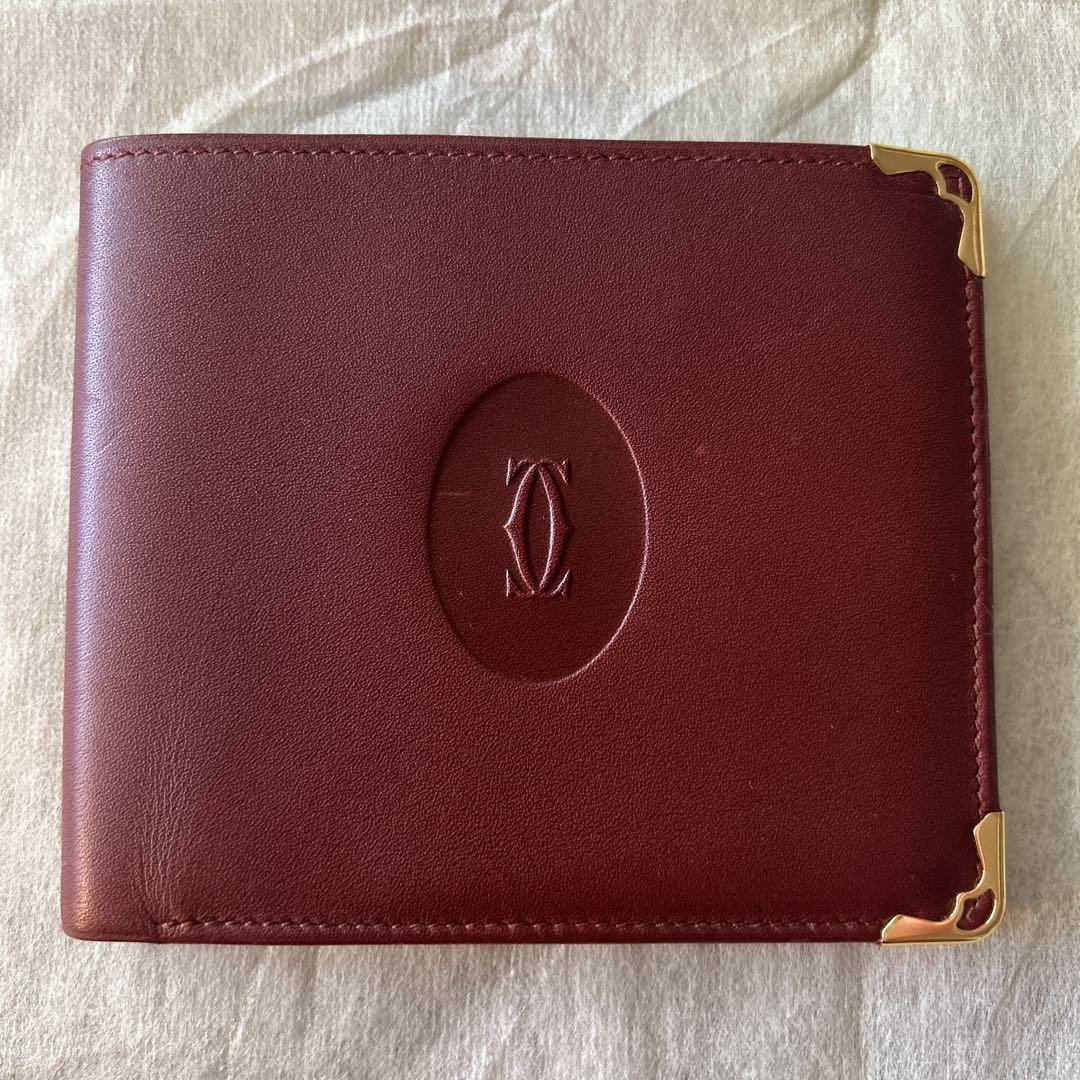 Cartier 二つ折り財布　お札やカードのみ