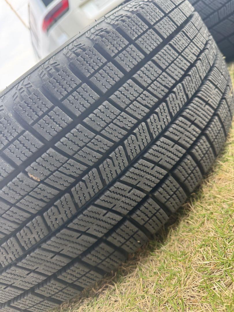 【送料込み】215/65R16 スタッドレス＆ホイール 4本セット