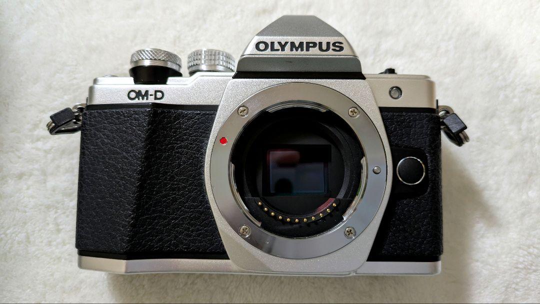 OLYMPUS OM−D E−M10 MarkⅡ EZ ダブルズームキット