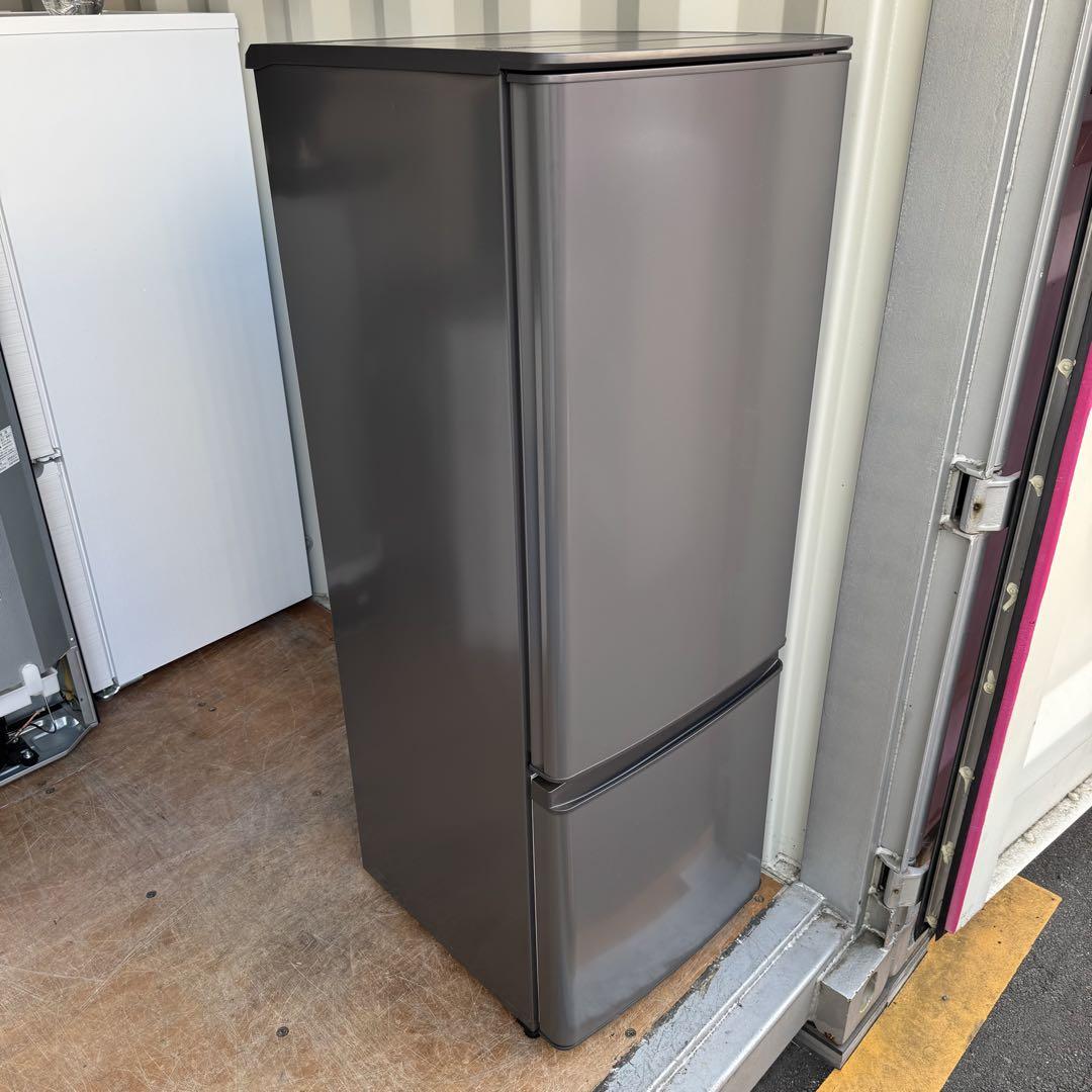 C7319★2024年製★展示品★未使用品★三菱　冷蔵庫　グレー　自動霜取り C7714☆2022年製美品☆三菱電機 冷蔵庫 グレー 自動霜取り