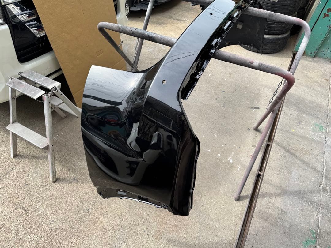 レクサスNX200/NX300H純正リアバンパー レクサスNX200/NX300H純正リアバンパー