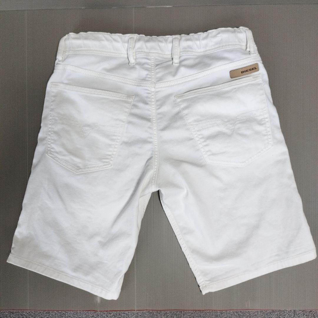 DIESEL WAYKEESHORT ショートパンツ 30 ホワイト DIESEL WAYKEESHORT ショートパンツ 30 ホワイト - メルカリ