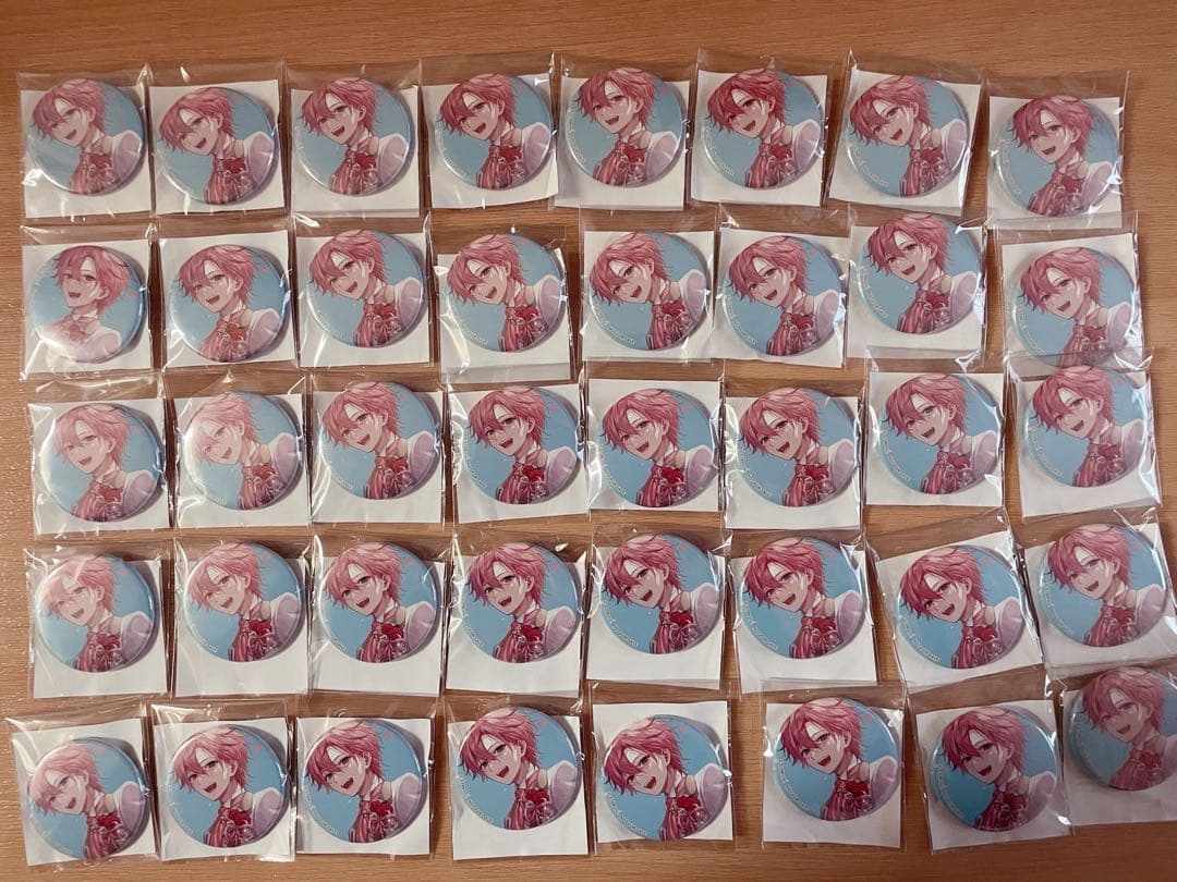 さとみ S s 特典 缶バッジ