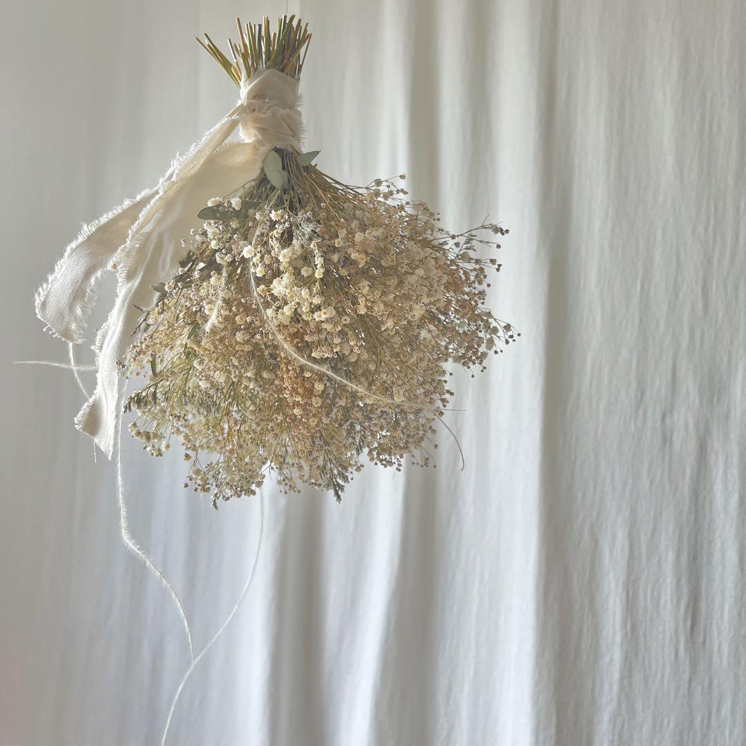 スワッグ(夏霞の草花) / ドライフラワースワッグ花束かすみ草