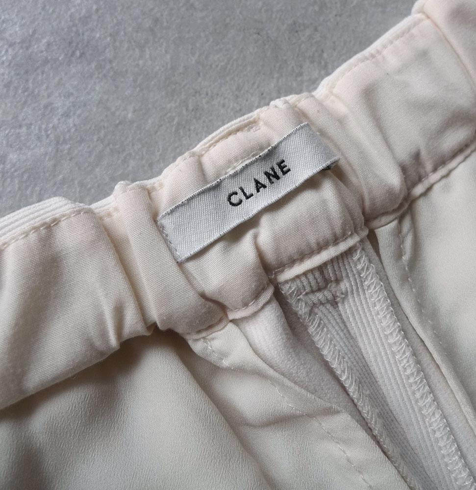 美品 CLANE 2,2万 ホワイトのワイドパンツ タックパンツ クラネ