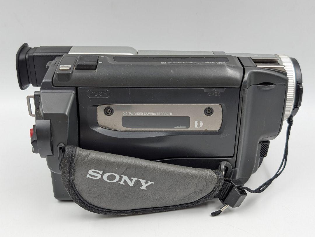 SONY ソニー 8mm テープ ビデオカメラ DCR-TRV220 SONY ソニー 8mm テープ ビデオカメラ DCR-TRV220 - メルカリ