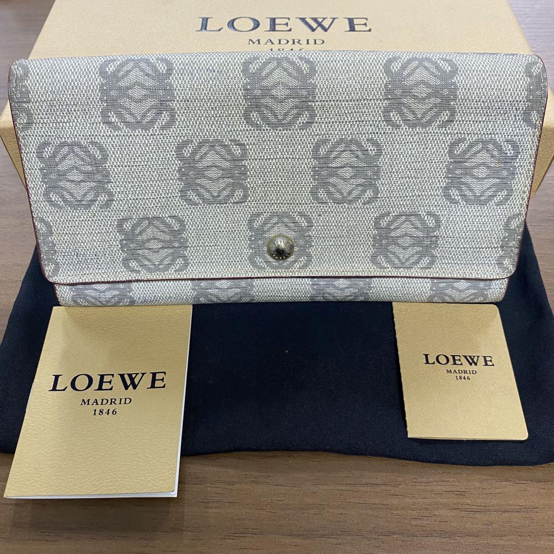 新品同様‼️ロエベ　財布　二つ折り　長財布　アナグラム