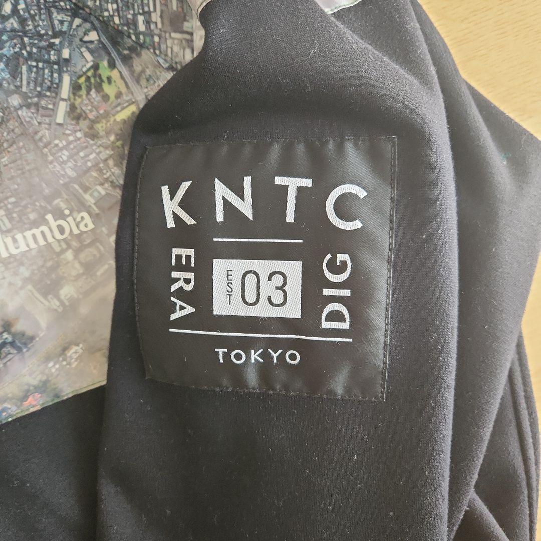 コロンビア×kinetics コラボマウンテンパーカー