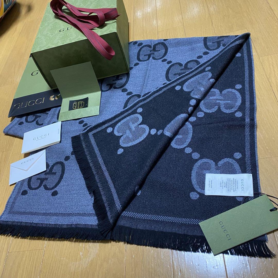 新入荷 大判新品✨GUCCIマフラー❗️箱紙袋セット❗️グッチマフラー 小物