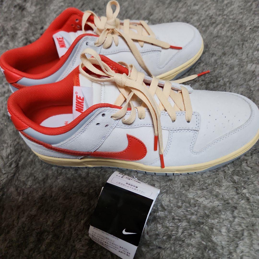 NIKEダンクローSE