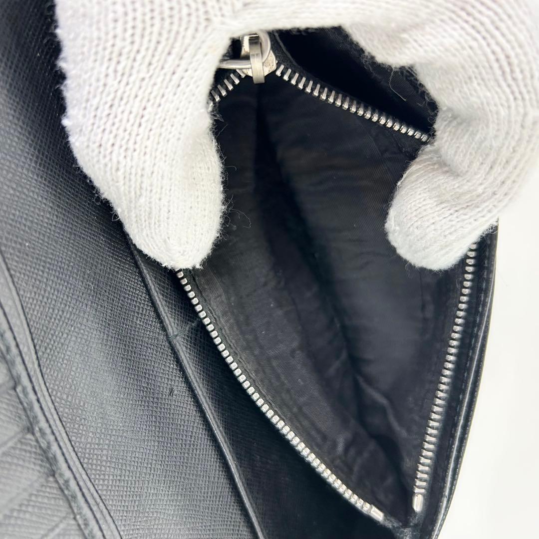 PRADAトライアングルロゴ 長財布 サフィアーノレザー ブラック