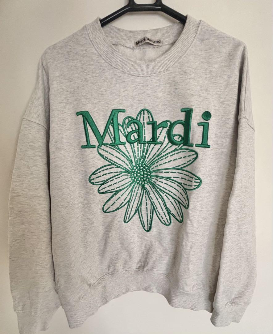 Mardi Mercredi マルディメクルディ 刺繍スウェット
