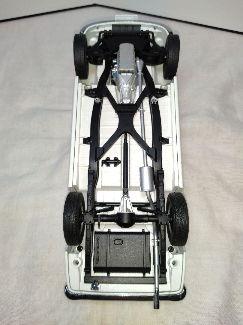 ジャンク品　1/18　オートアート　ダットサン　フェアレディ2000 SR311