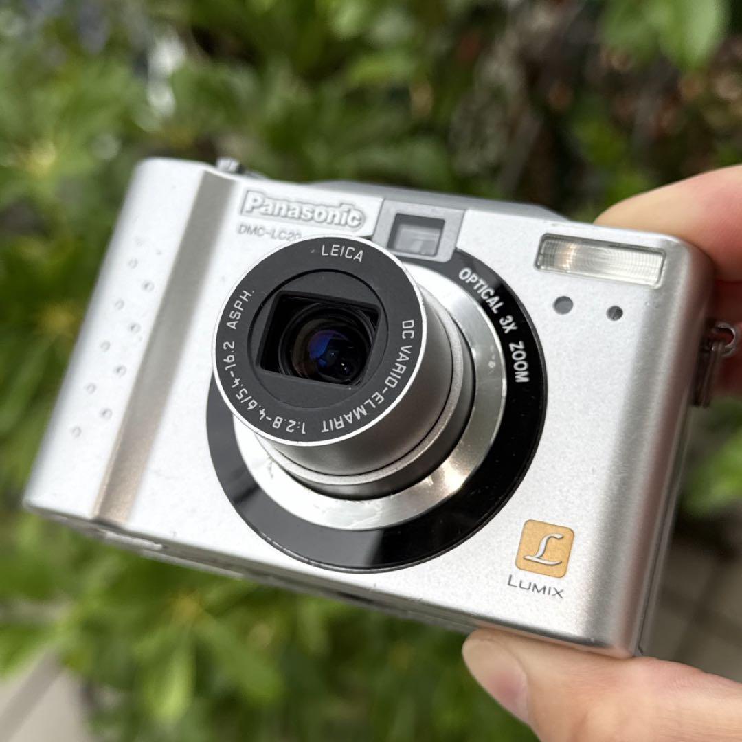 動作確認済　パナソニック　デジタルカメラ　LUMIX LC20　オールドコンデジ パナソニック LUMIX LC20 オールドコンデジ