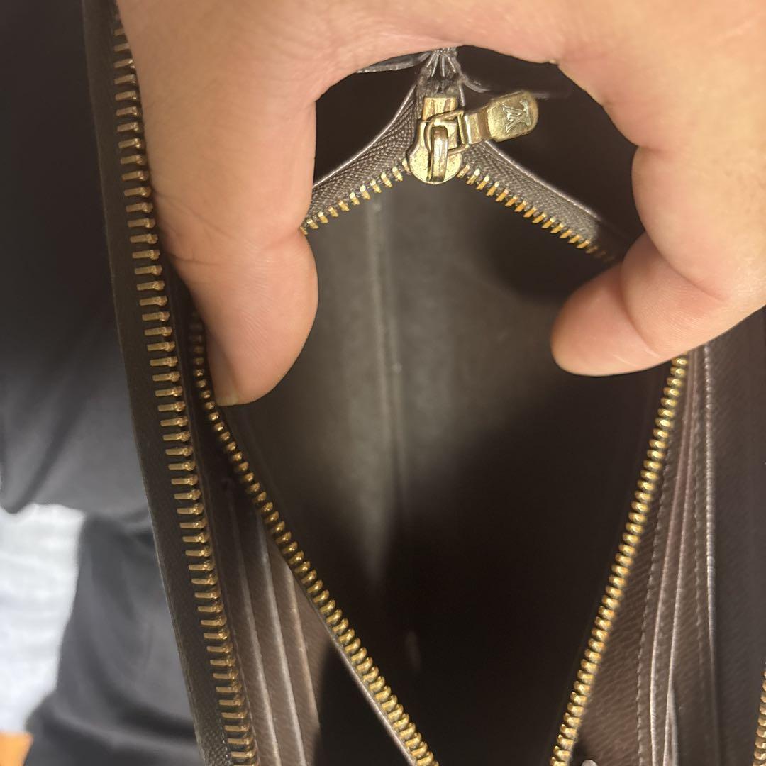 ダミエパターン レザー長財布