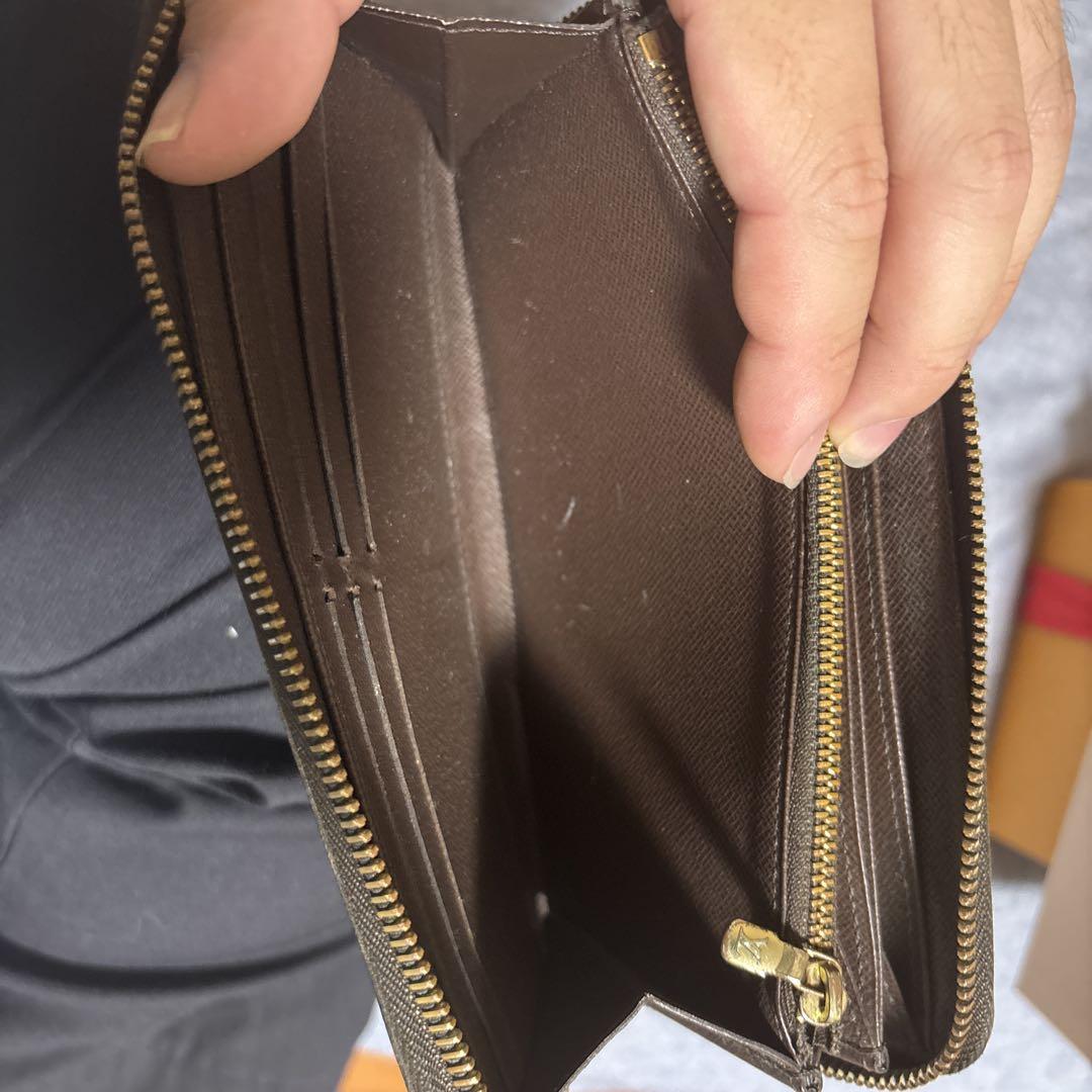 ダミエパターン レザー長財布