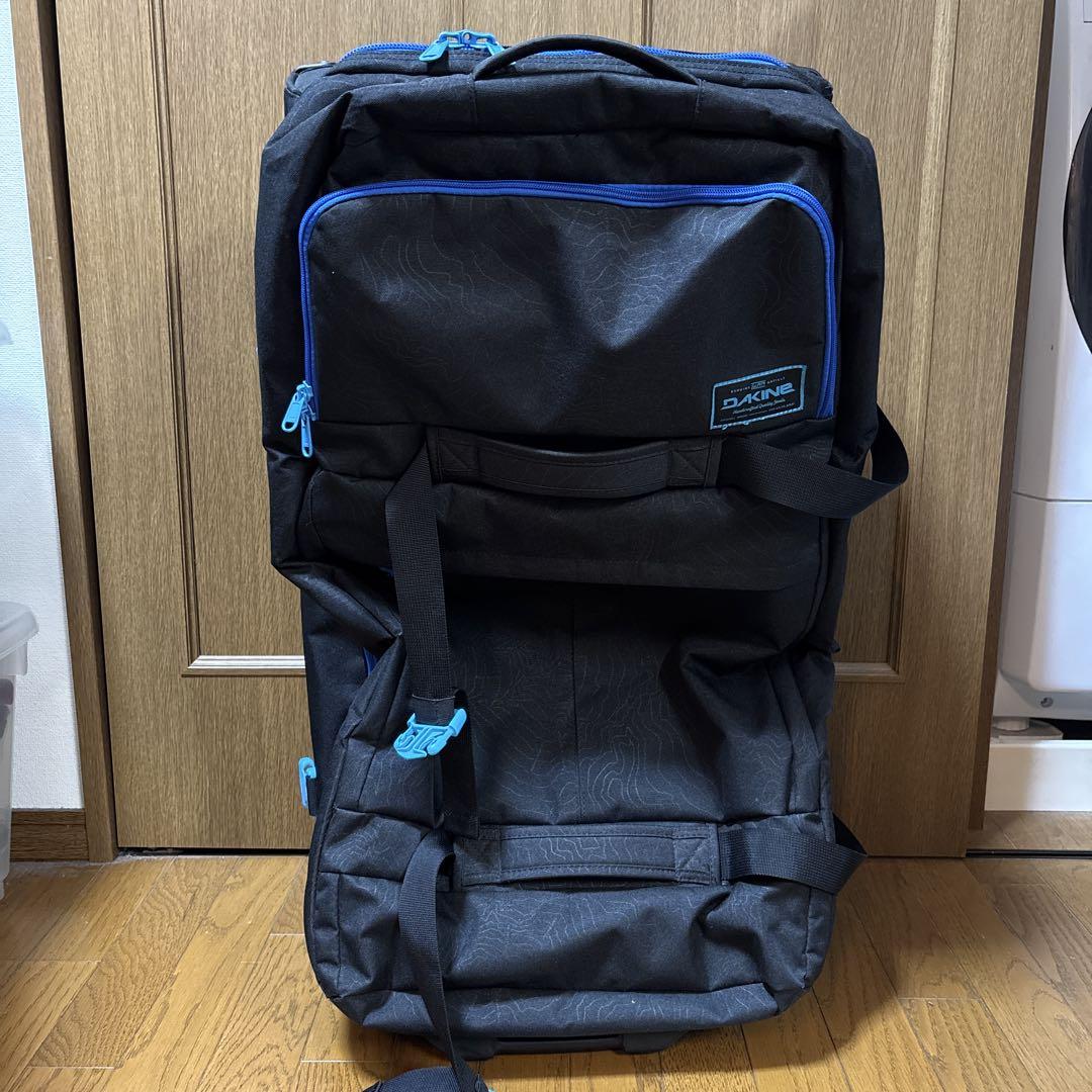 ダカイン DAKINE キャリーバッグ 大容量 キャリーケース　(黒&青)