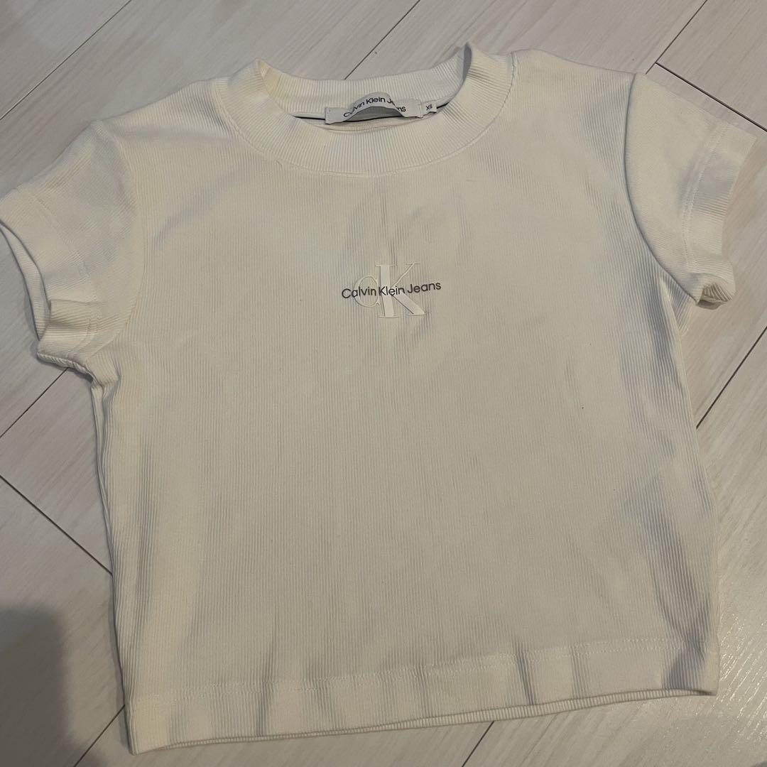 Calvin Klein カルバンクライン モノグラム　ロゴ　ベイビーTシャツ