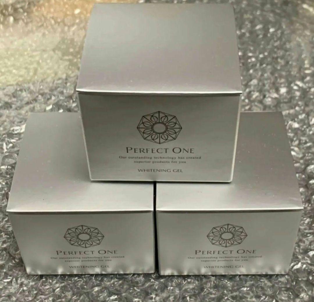 【リニューアル品】パーフェクトワン　薬用ホワイトニングジェル　75g✖️3個セット PERFECT ONE ＼リニューアル／オールインワンジェル