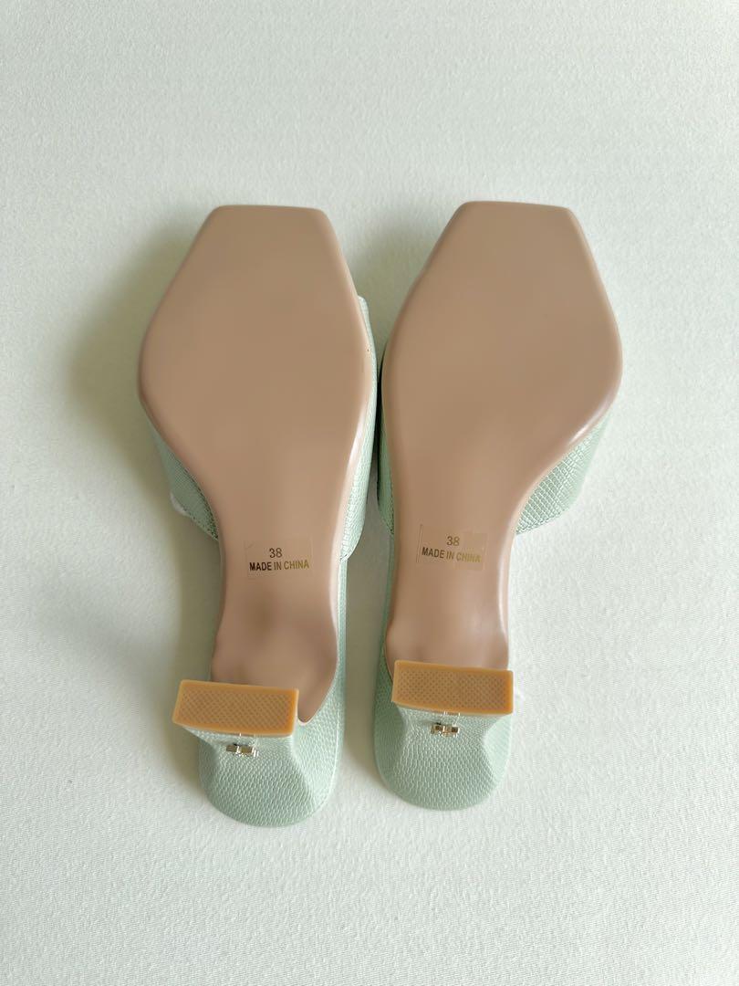 新品未使用Herlipto】 Square-Toe Mules mint/38 - メルカリ