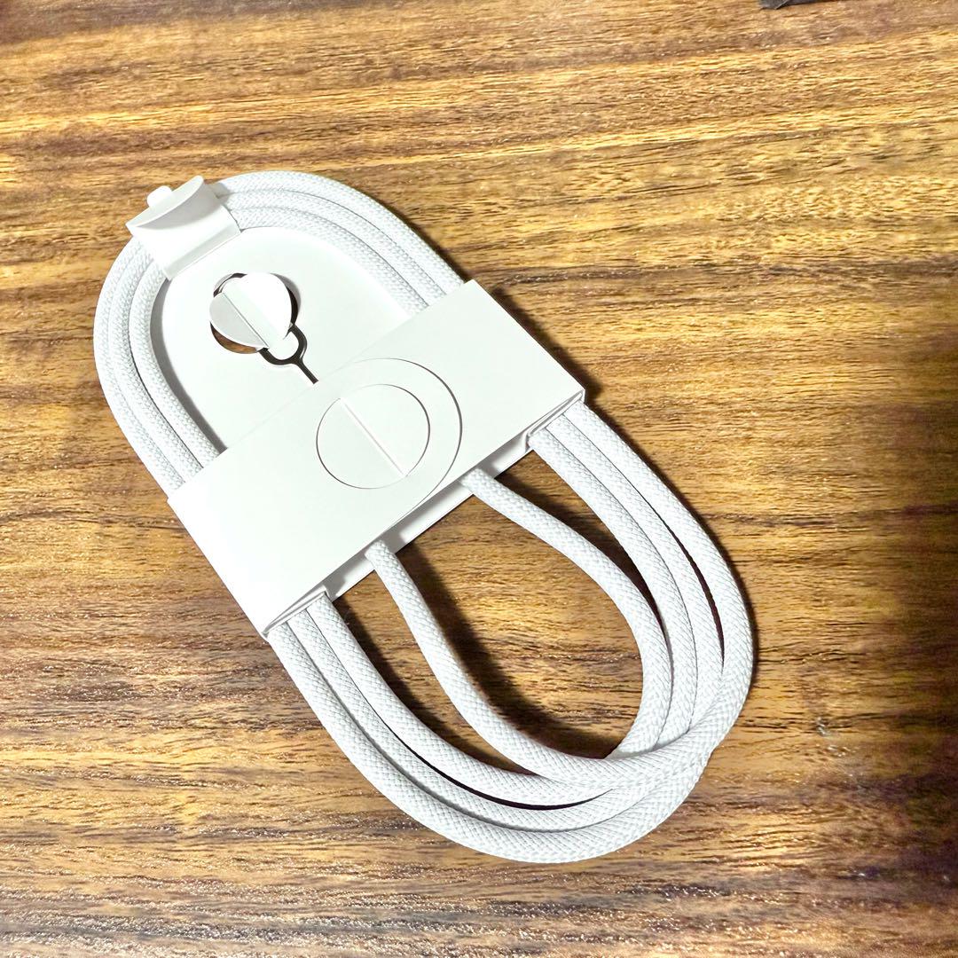 iPhone16