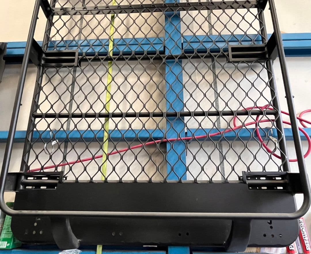 ルーフラック ハイエース