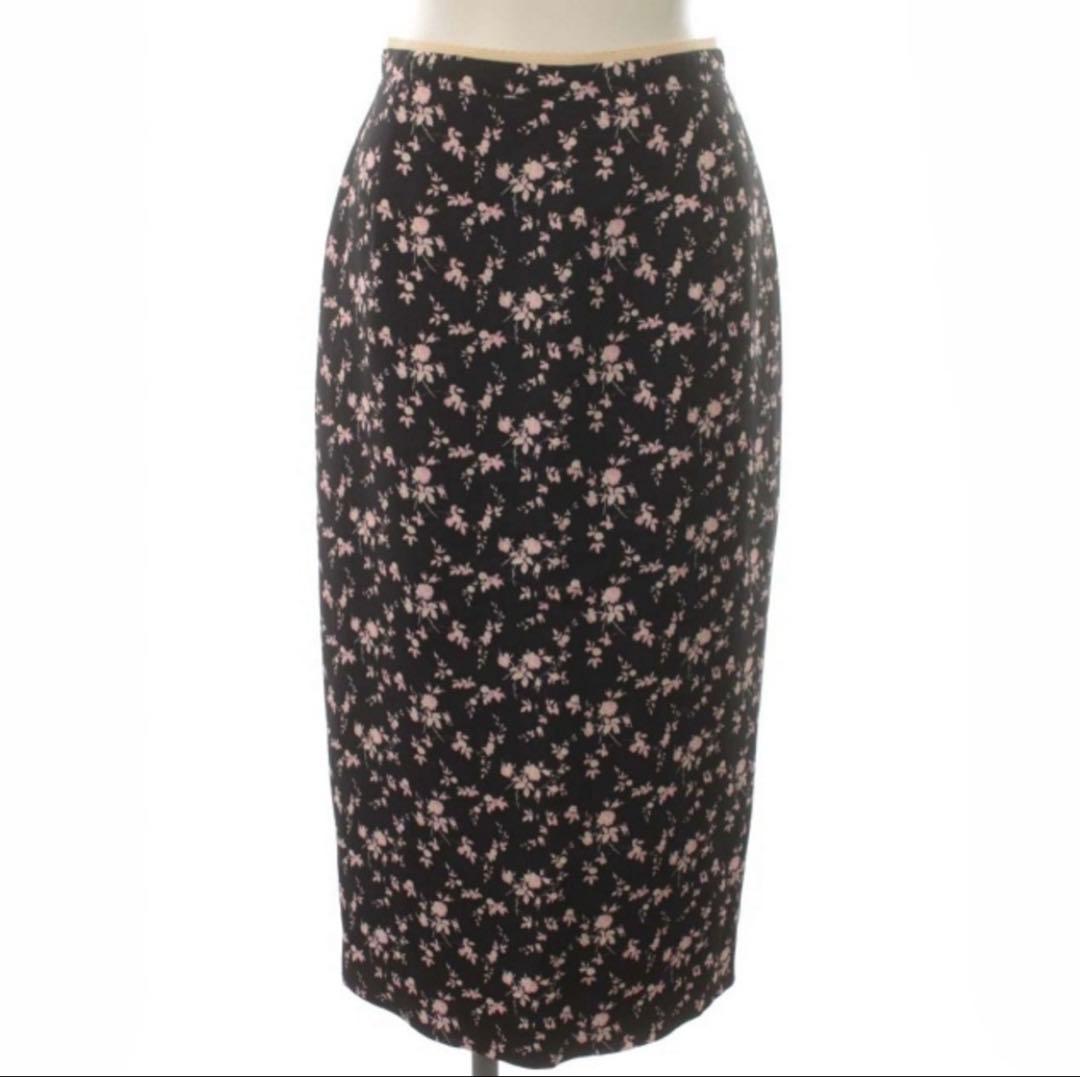 N°21 ヌメロヴェントゥーノ 花柄タイトロングスカート N°21 ヌメロヴェントゥーノ 花柄タイトロングスカート