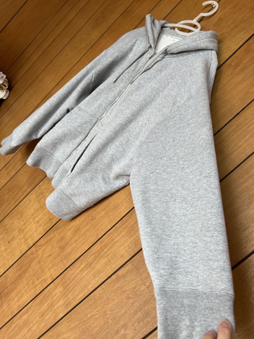 【23区Lサイズ】重宝します！ジップアップパーカー グレー