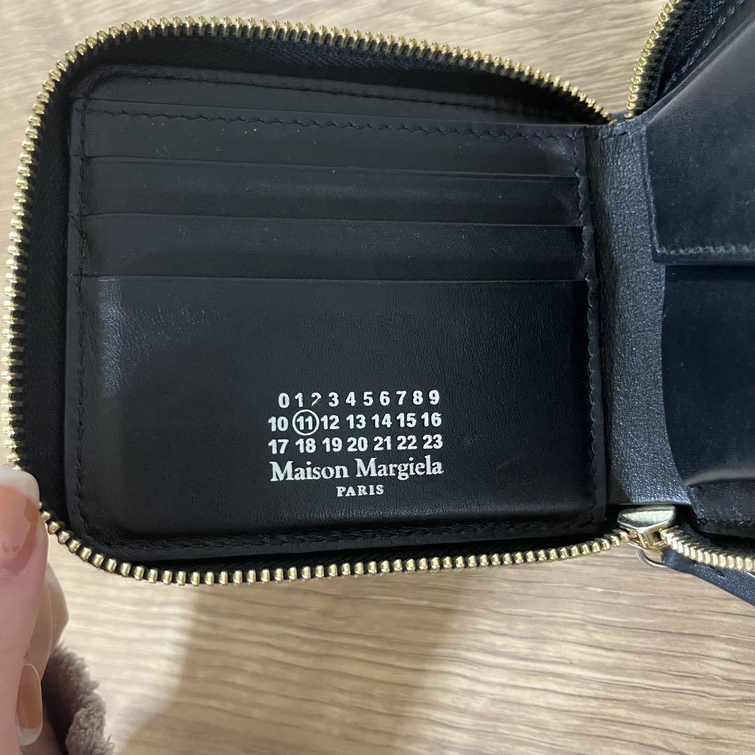 マルジェラ　二つ折り財布