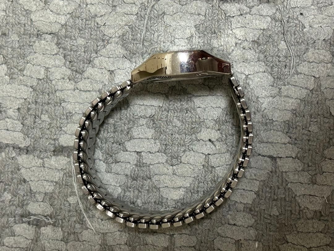 アニエスベー デジタル腕時計 ステンレスシルバー