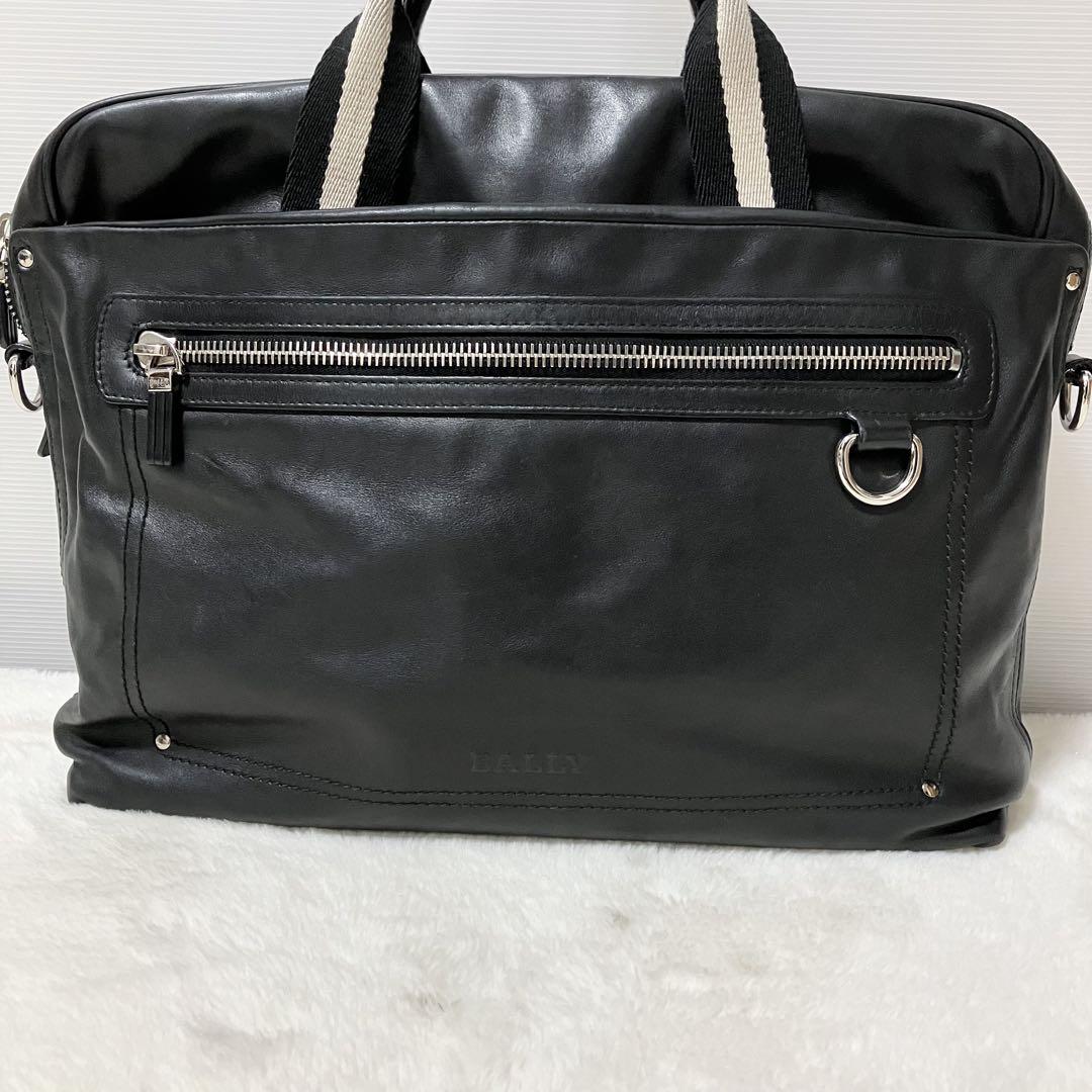 BALLY ライン 2way ショルダー ビジネス バッグ 黒 革 レザー A4