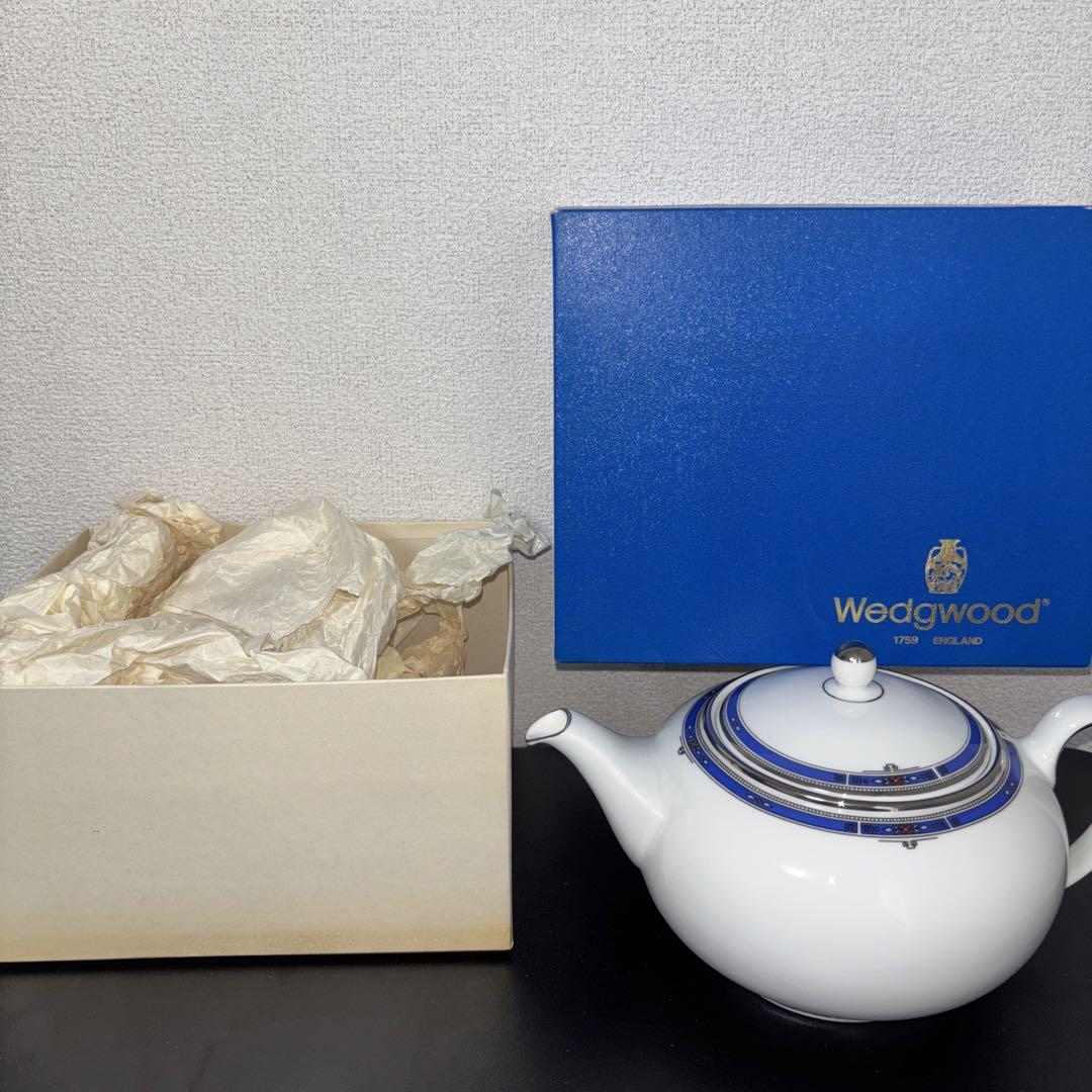 【美品・箱付き】WEDGWOOD ティーポット 青×銀ライン