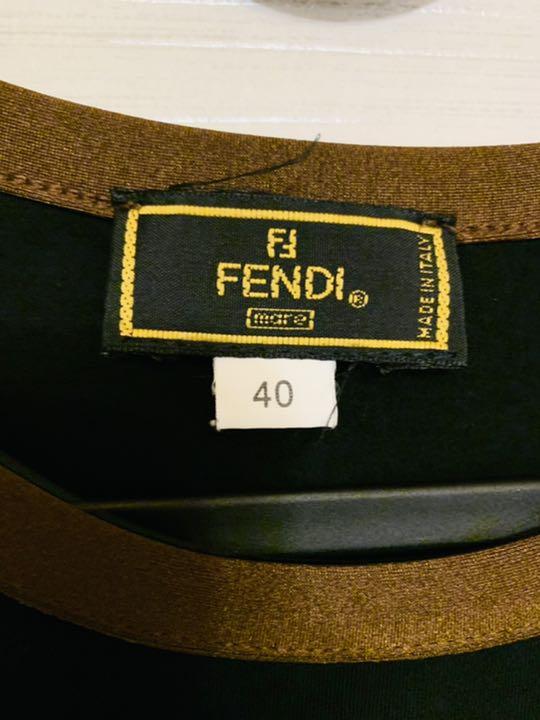 最初の ヴィンテージ Fendi Tシャツ M Tシャツ/カットソー(半袖/袖なし
