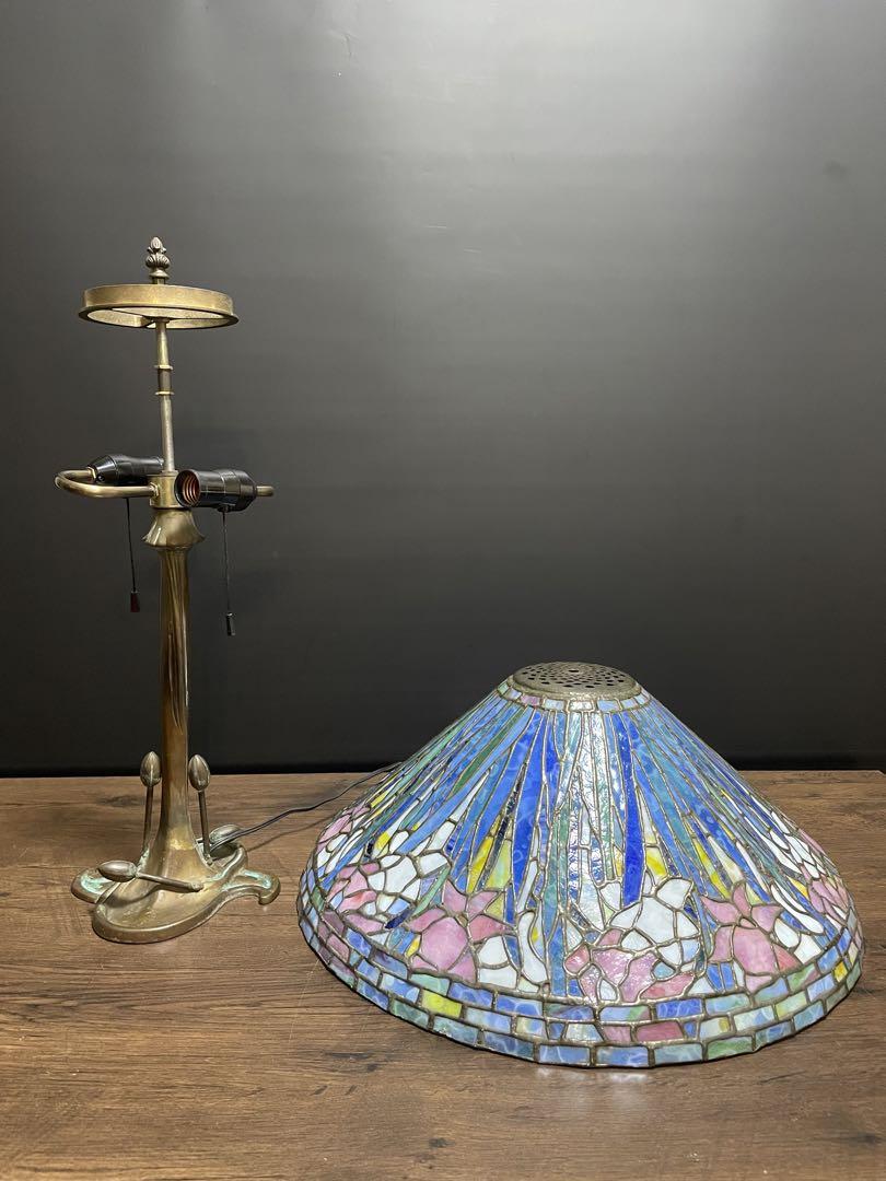 ヴィンテージ　ステンドグラステーブルスタンド　テーブルランプ　花柄63cm