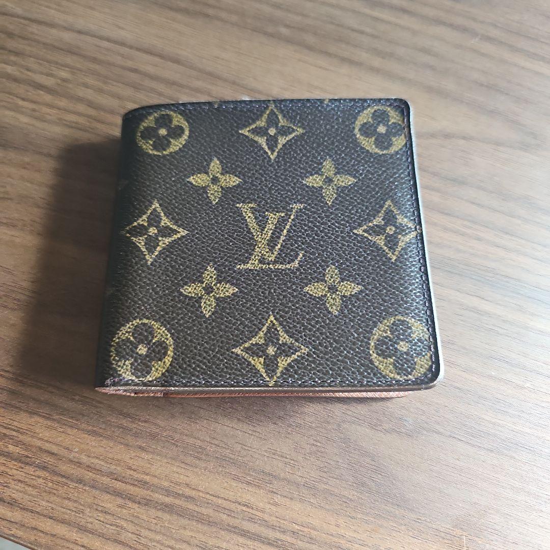ヴィトン 折りたたみ財布 ヴィトン 折りたたみ財布