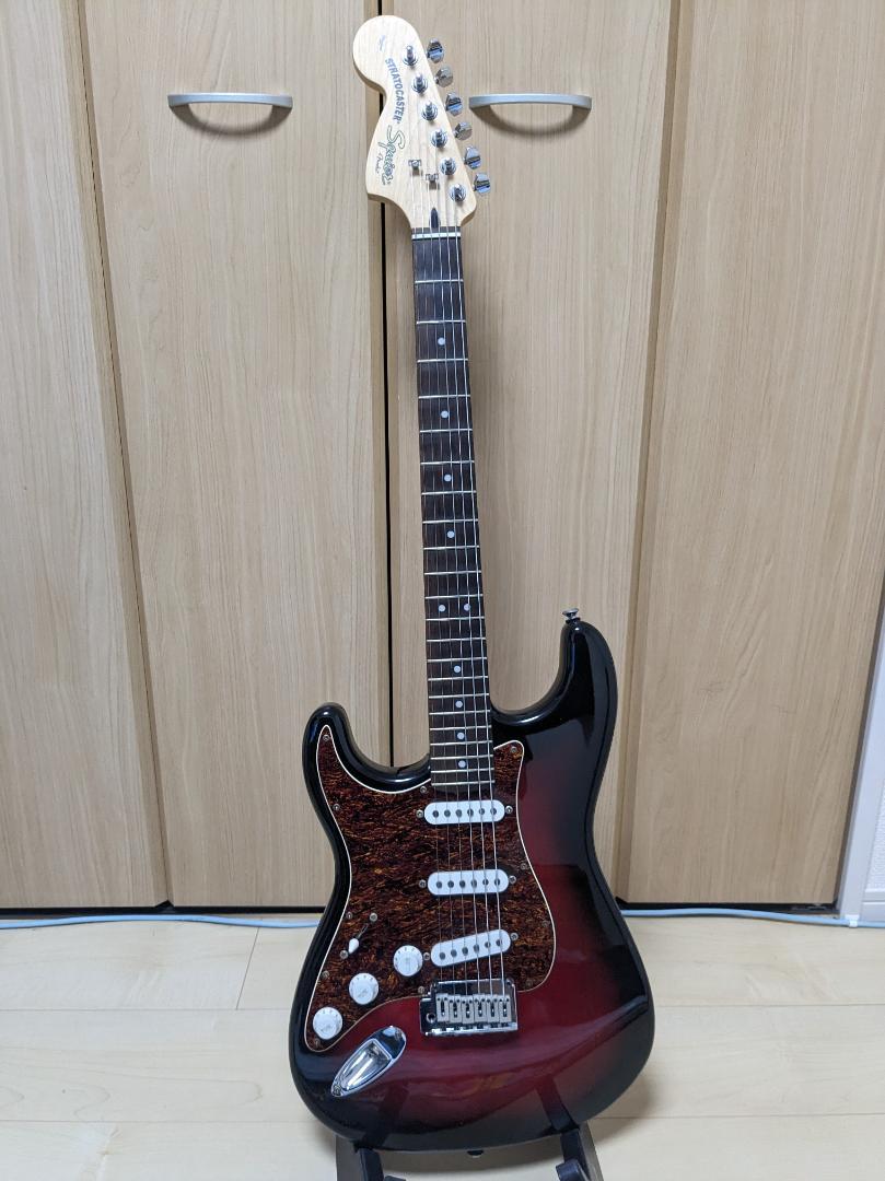 Squier standard スクワイヤー スタンダードーレフティギター