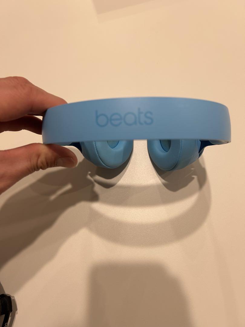 Beats ワイヤレスヘッドホン ライトブルー　ビーツ　ヘッドホン
