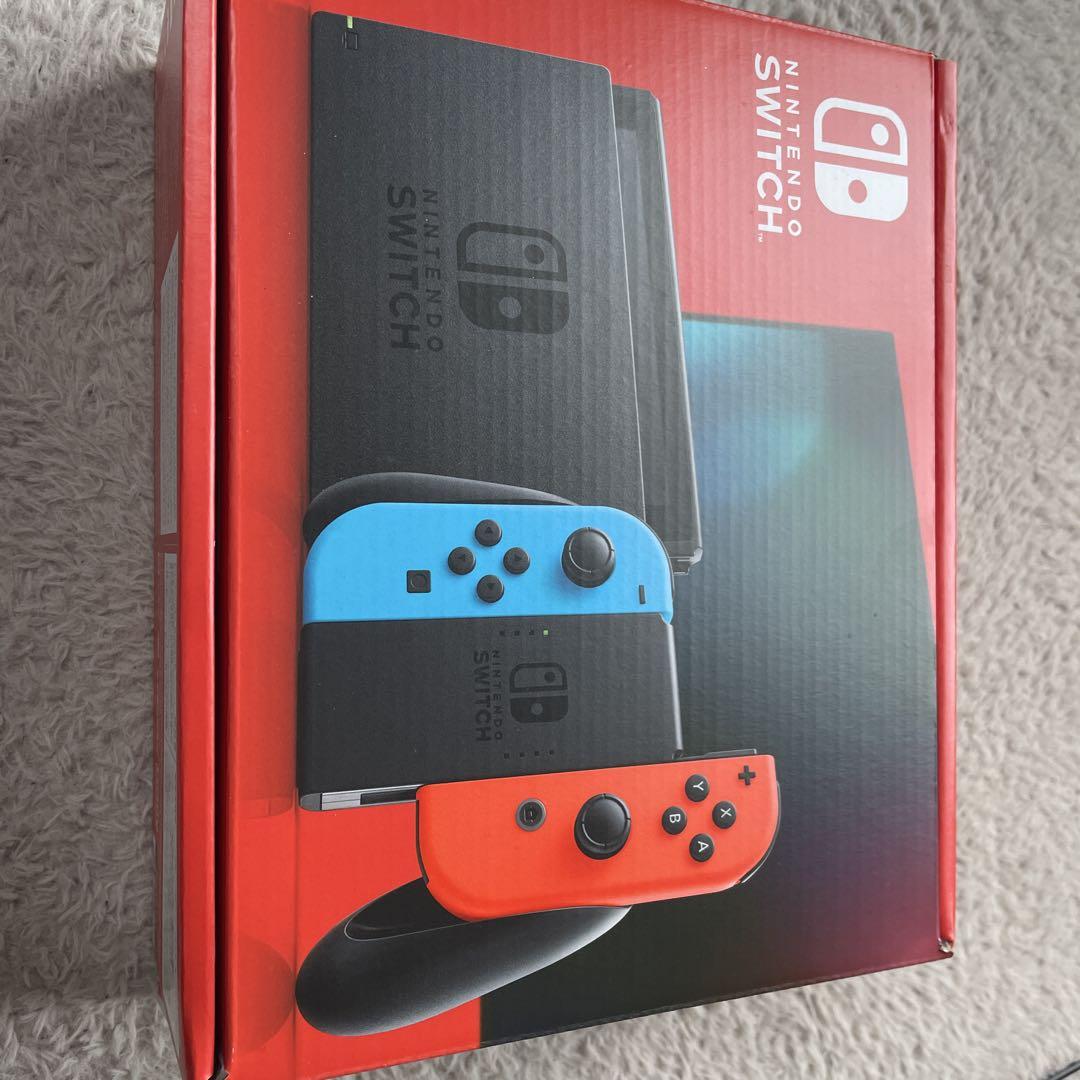 Nintendo Switch 本体 赤と青のジョイコン付き