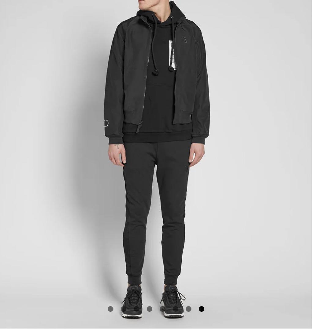 NIKE X JOHN ELLIOTT NITROGEN JACKET - メルカリ NIKE X JOHN ELLIOTT NITROGEN JACKET - メルカリ