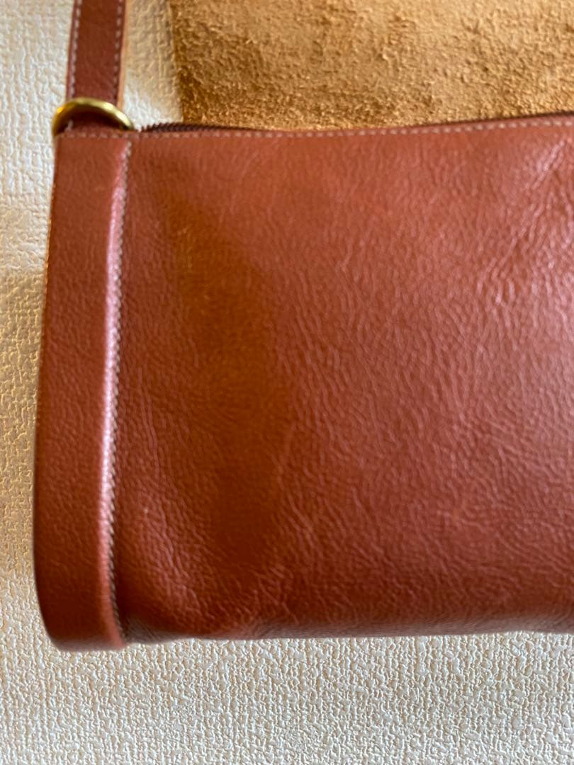 イルビゾンテ IL BISONTE ショルダーバッグ レザー