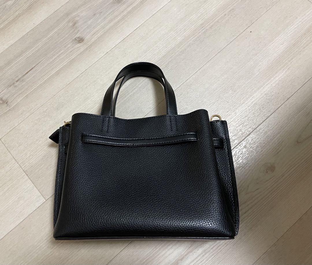 開け口の仕様MICHAEL KORS  EMILIA サッチェル スモール