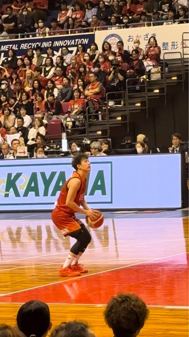 三遠ネオフェニックス 60周年記念復刻ユニフォーム レプリカ #5 大浦颯太選手